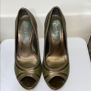 Army green with bronze detail 4 1/4” heel